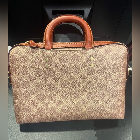 NWT Coach Outlet Rogue Slim Brief 25 In Signature Canvas - Picture 7 of 12